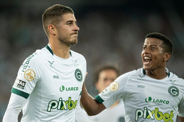 Foto: Jorge Rodrigues/AGIF – Pedro Raul, do Goiás, é o artilheiro do Campeonato Brasileiro com 14 gols