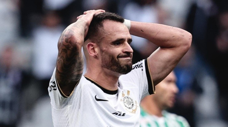 Foto: Ettore Chiereguini/AGIF - Renato não vive boa fase no Corinthians.