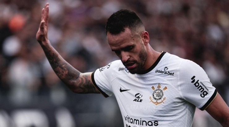 Renato Augusto não deve atuar contra o Flamengo. Foto:     Ettore Chiereguini/AGIF