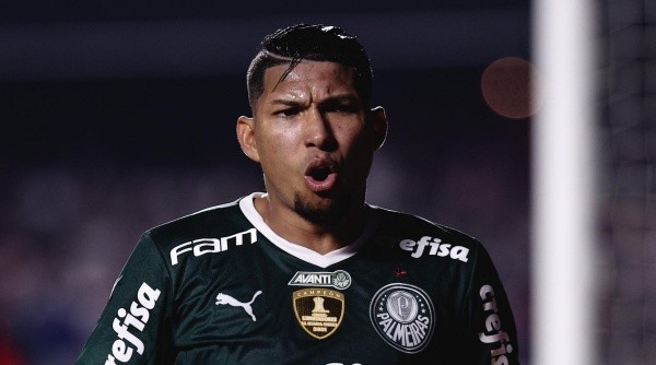 Rony anotou dois gols na vitória contra o Cerro (Foto: Ettore Chiereguini/AGIF)
