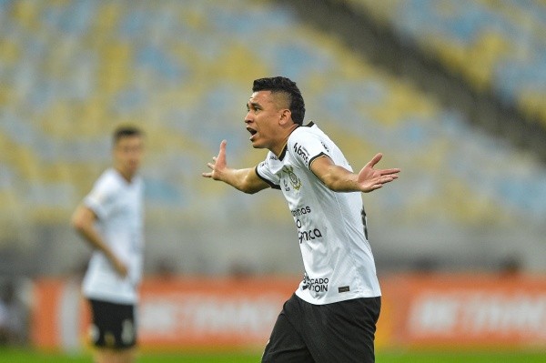 Foto: Thiago Ribeiro/AGIF