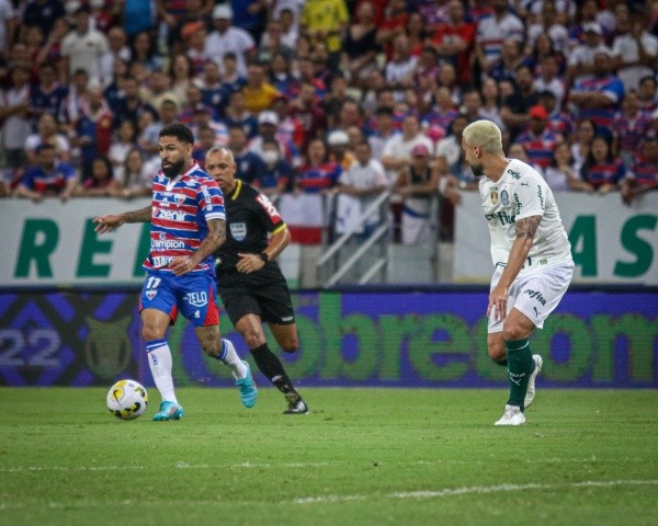 Lucas Emanuel/AGIF/ Palmeiras x Fortaleza em campo. 