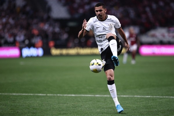 Foto: Ettore Chiereguini/AGIF - Bruno Melo é reserva do Corinthians