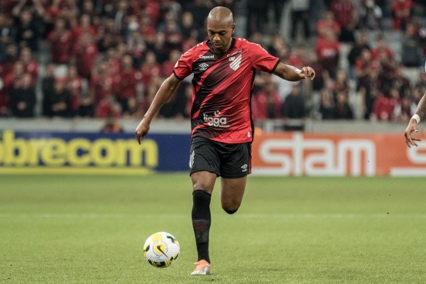 Foto: Robson Mafra/AGIF