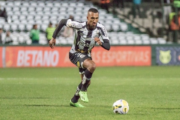 Agif/Robson Mafra – Lucas Braga pode trocar Santos por Al-Ahly, do Egito