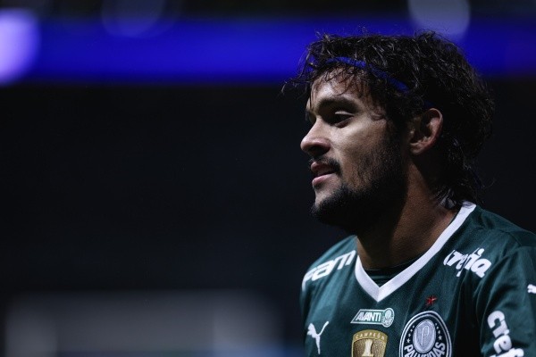 Foto: Ettore Chiereguini/AGIF – Scarpa só cumprirá um jogo de suspensão e poderá defender Palmeiras no Allianz contra Athletico-PR