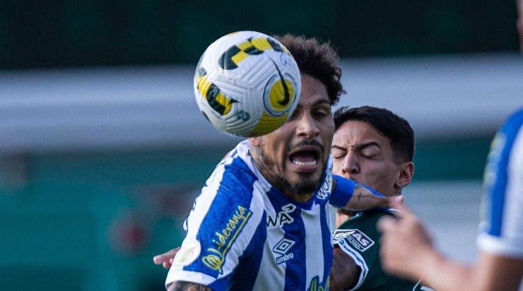  Foto: Heber Gomes/AGIF - Guerrero decepcionou pelo Avaí.