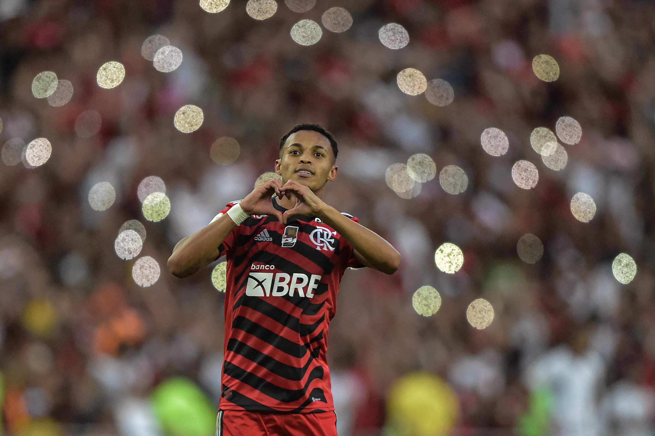 Foto:Thiago Ribeiro/AGIF – Lázaro