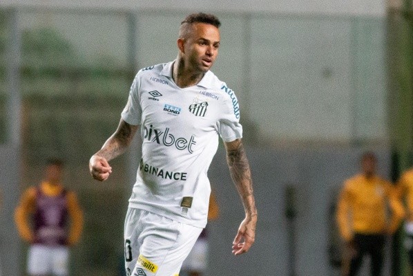Agif/Fernando Moreno – Luan ainda tem decisão indefinida para a próxima temporada no Santos