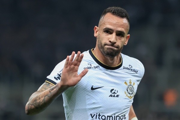 Foto: Marcello Zambrana/AGIF – Renato Augusto teve uma grande atuação e foi muito elogiado