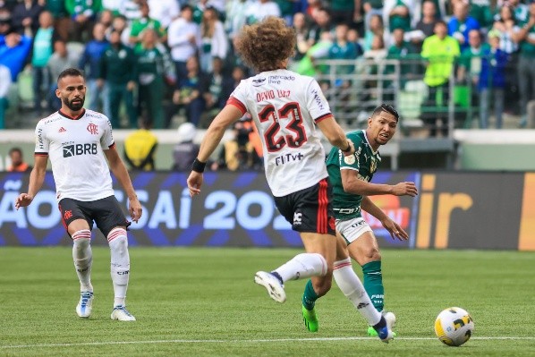 Marcello Zambrana/AGIF/ Palmeiras e Flamengo em campo pelo Brasileirão. 