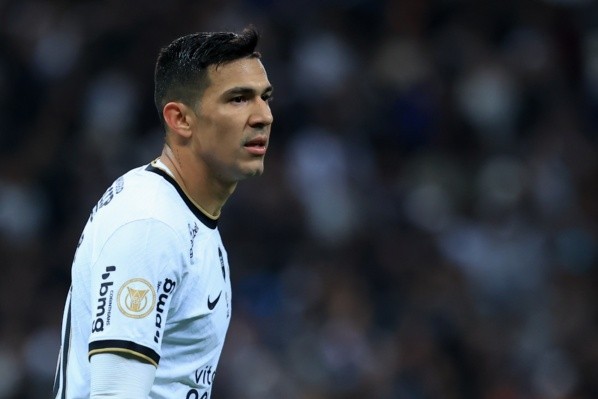 Foto: Marcello Zambrana/AGIF – Timão quer manter Balbuena