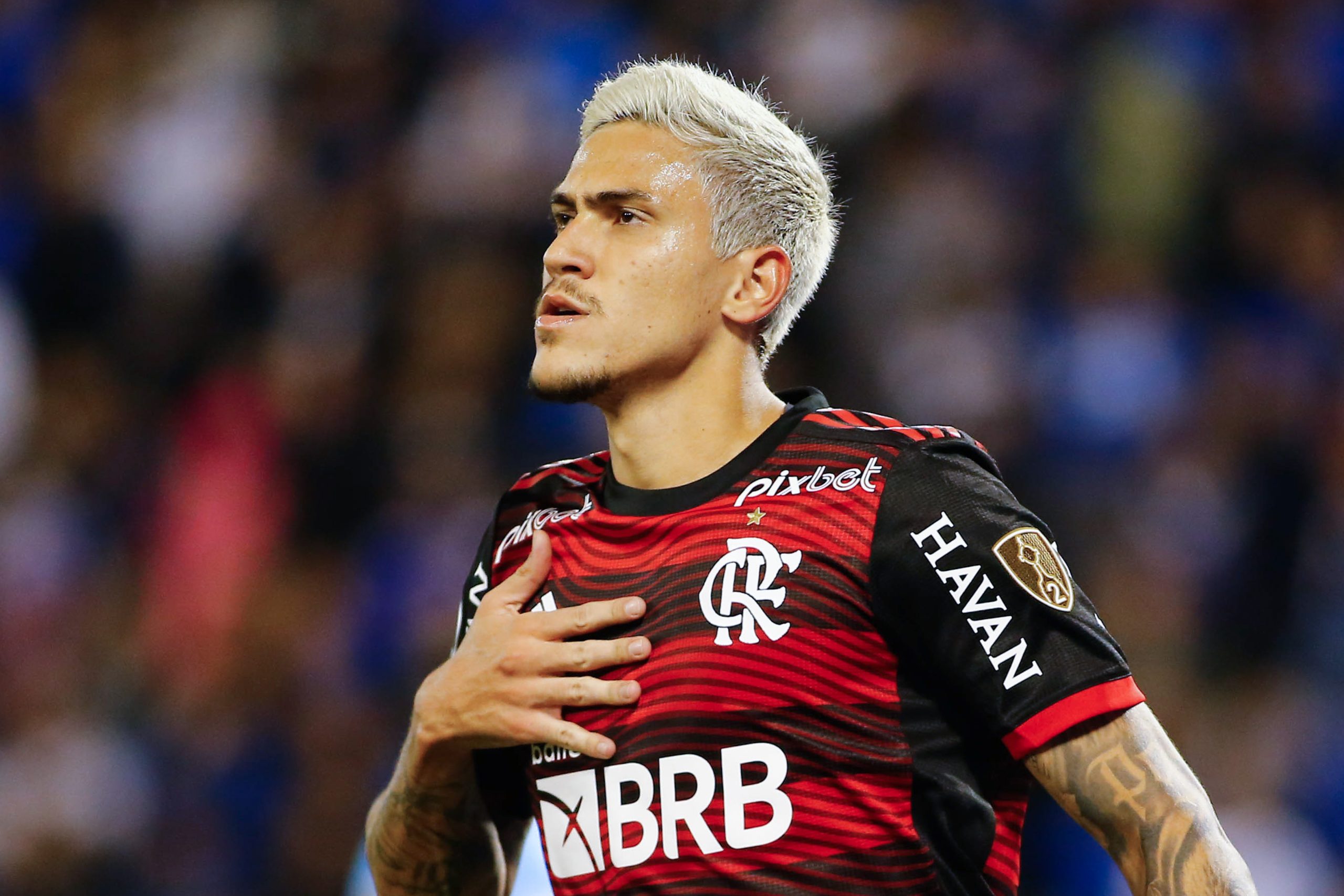 (Foto: Fotobairesarg/AGIF) Pedro se iguala a Gabigol e Zico com 11 gols em uma única edição da Libertadores