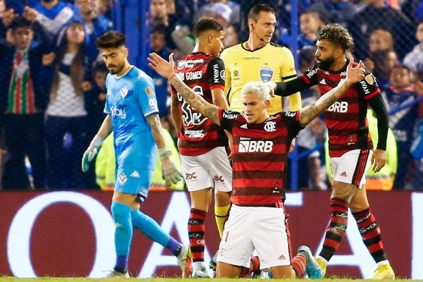 (Foto: Fotobairesarg/AGIF) Pedro se iguala a Gabigol e Zico com 11 gols em uma única edição da Libertadores