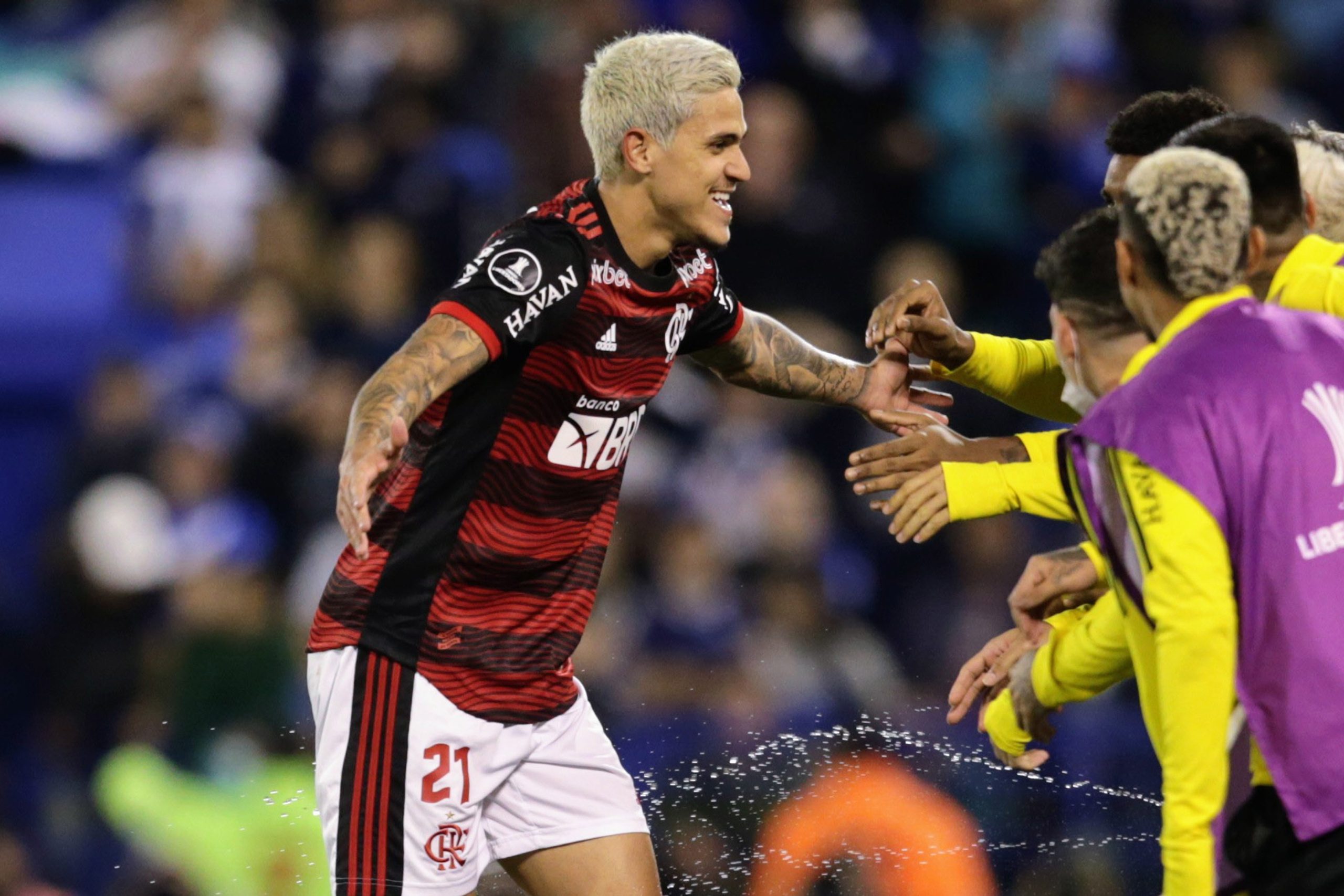 (Foto: Fotobairesarg/AGIF) Pedro se iguala a Gabigol e Zico com 11 gols em uma única edição da Libertadores