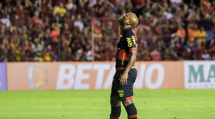 Vagner Love vive um seca de gols no Sport.Foto:     Rafael Vieira/AGIF