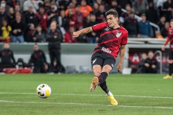 Foto: Robson Mafra/AGIF