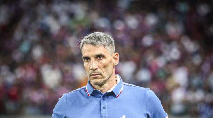 Vojvoda está na mira do Corinthians. Foto:Lucas Emanuel/AGIF
