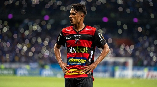 Gabriel Barros está na mira do Santos - Foto: Alessandra Torres/AGIF