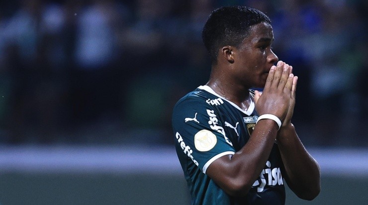 Foto: Ettore Chiereguini/AGIF - Endrick estreou na equipe principal.