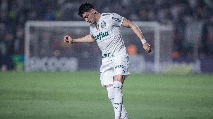 Foto: Isabela Azine/AGIF - Lateral-esquerdo se destacou em 2022
