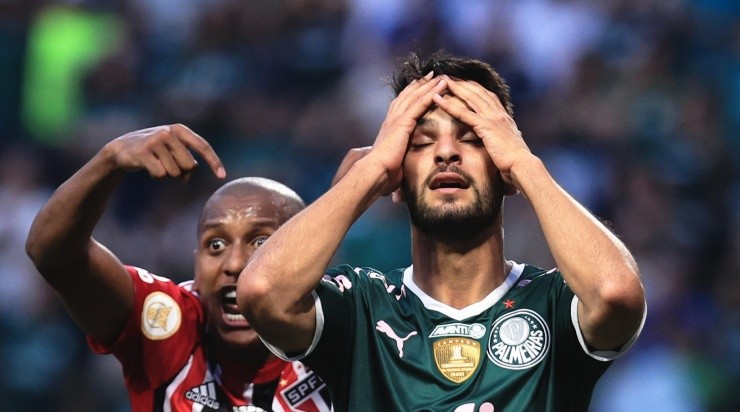 Foto: Ettore Chiereguini/AGIF - López lamentando chance no clássico contra o São Paulo.