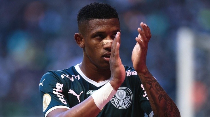 Foto: Ettore Chiereguini/AGIF - Danilo pode ser vendido pelo Palmeiras.