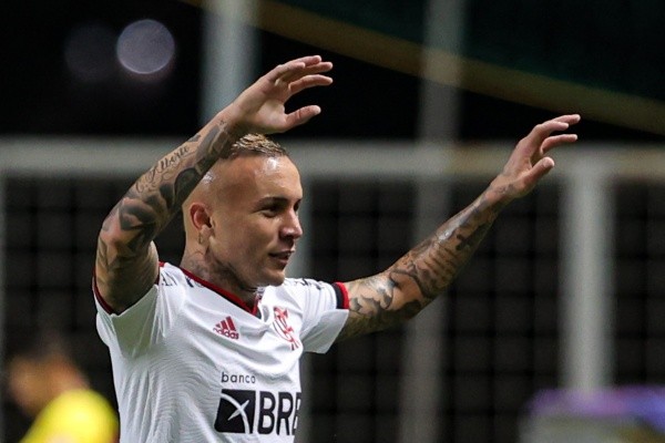 Foto: Gilson Junio/AGIF – Atacante do Flamengo marcou três gols e ainda deu seis assistências em pouco mais de seis meses