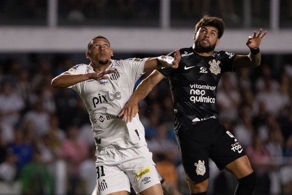 Foto:Raul Baretta/AGIF- Yuri Alberto jogou apenas a primeira etapa contra o Santos