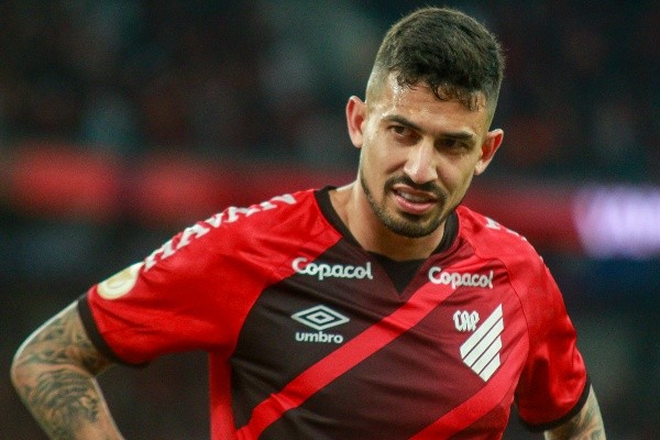 Foto: Gabriel Machado/AGIF – Pedro Henrique foi expulso na final da Libertadores