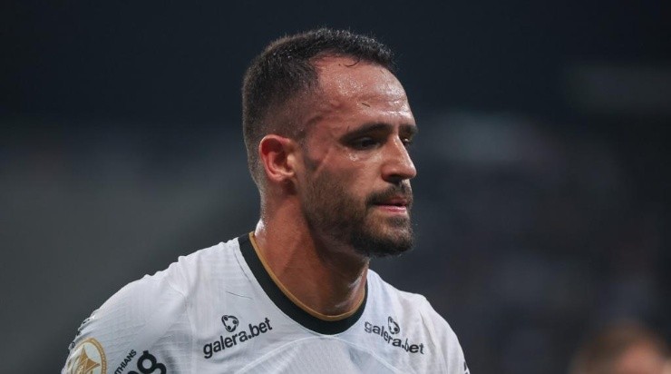 Ana Thais Matos lamentou a ausência de Renato Augusto na Seleção Brasileira. Foto: Marcelo Zambranna
