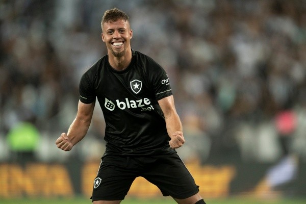 Lucas Fernandes está emprestado até o fim do ano ao Botafogo - Foto: Jorge Rodrigues/AGIF