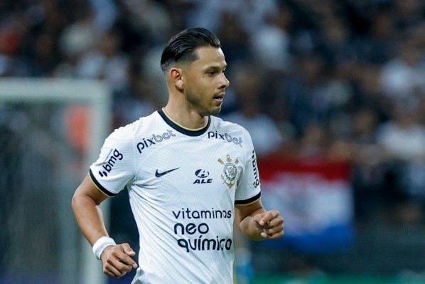 Foto: Marcello Zambrana/AGIF – Romero deve ser titular contra o Santo André neste sábado (4), na Neo Química Arena