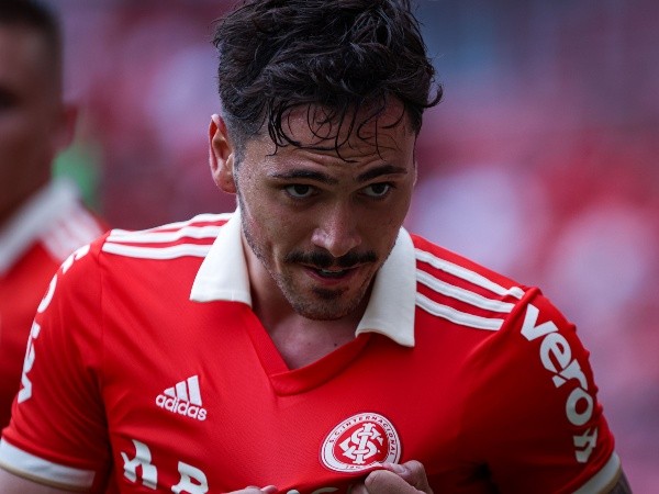 Foto: Maxi Franzoi/AGIF – Maurício foi oferecido ao Mengão