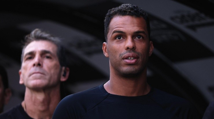 Roger Guedes saiu em defesa de Frnando Lázaro. Foto::      Ettore Chiereguini/AGIF