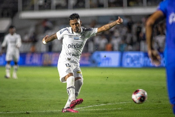 Agif/Abner Dourado – Ivonei foi outro pedido da torcida