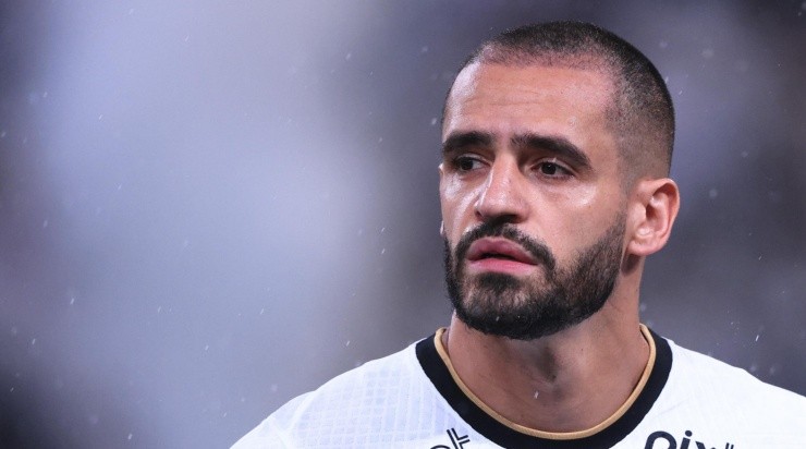 Foto: Ettore Chiereguini/AGIF - Renato ainda não tem um substituto que dê conta do recado no Corinthians.