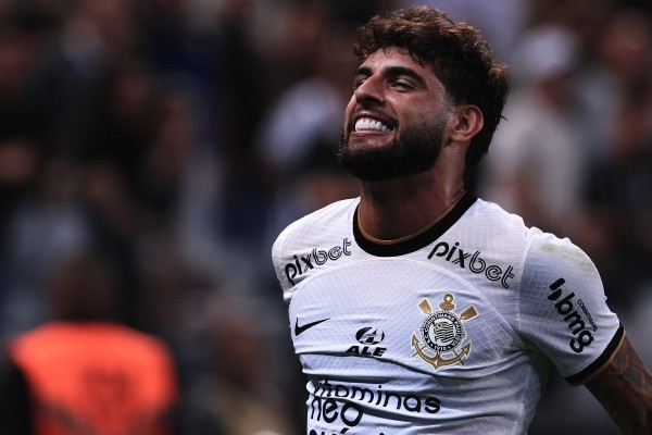 Foto: Ettore Chiereguini/AGIF – Yuri Alberto não poderá jogar amistoso contra RBR II por estar na Seleção