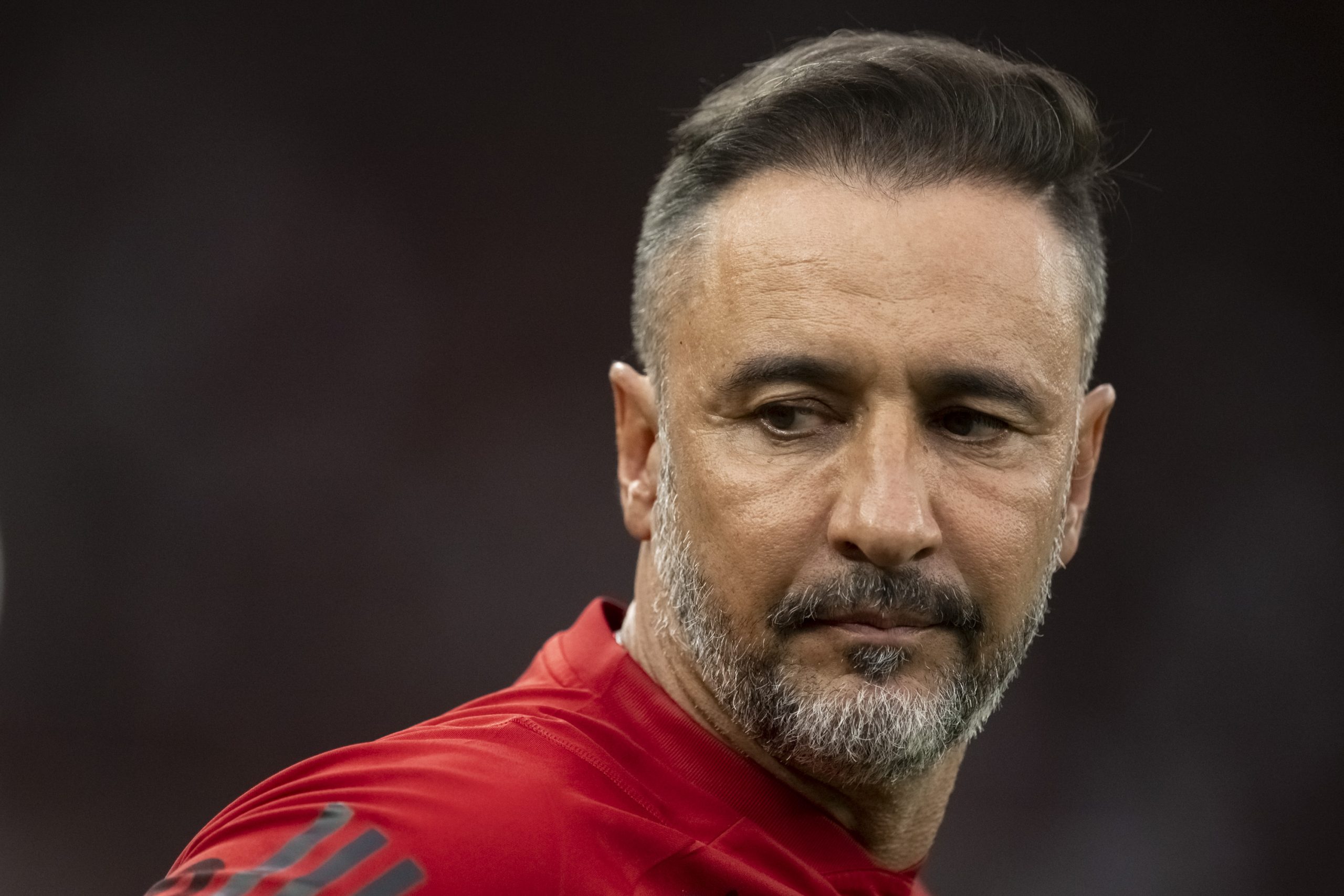 Foto: (Jorge Rodrigues/AGIF) - Vítor Pereira está pressionado no Flamengo
