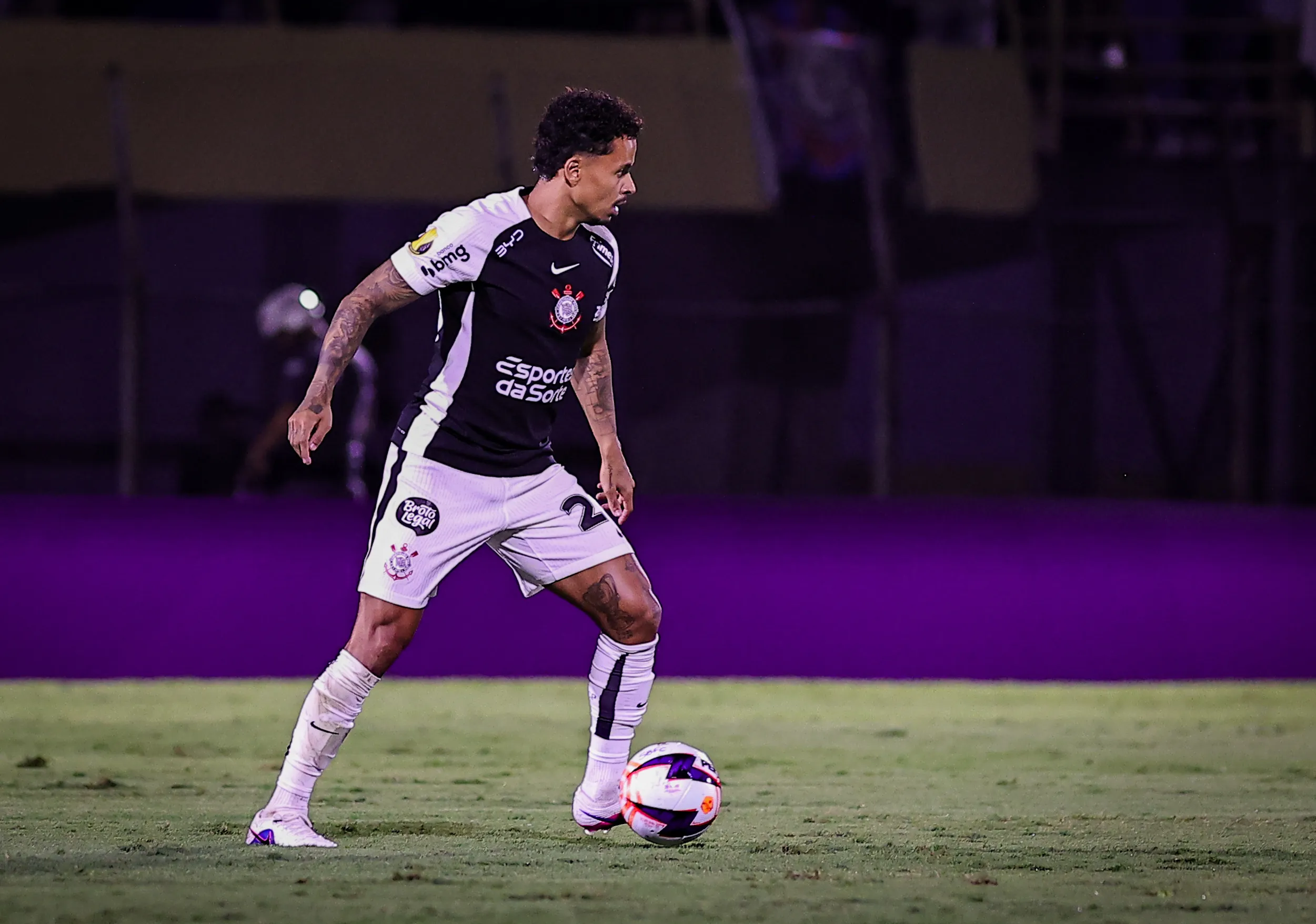 Allan durante partida pelo Corinthians. Foto: Fabio Giannelli/AGIF
