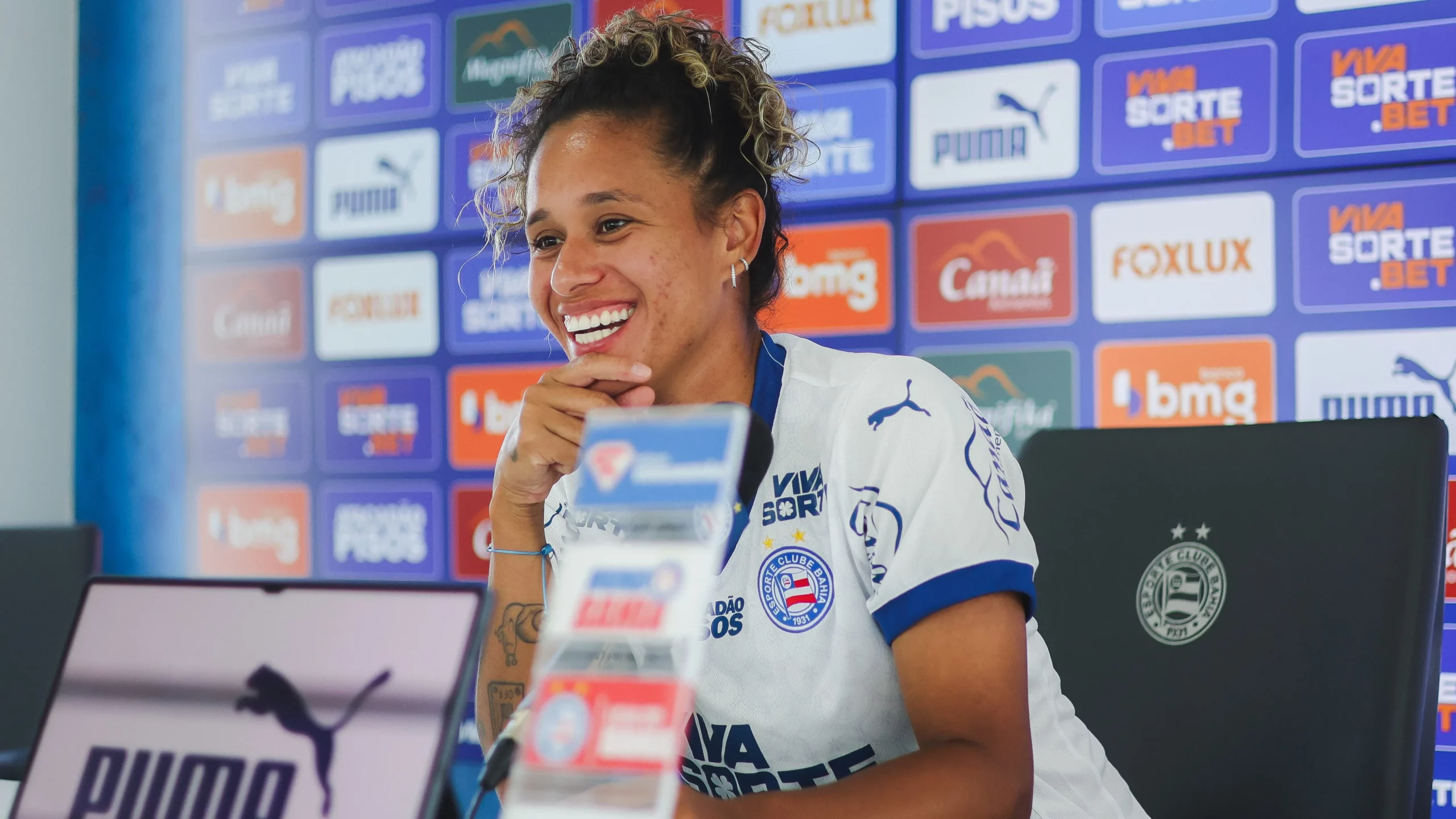 Meia Raquel, nova contratação do Bahia, em entrevista