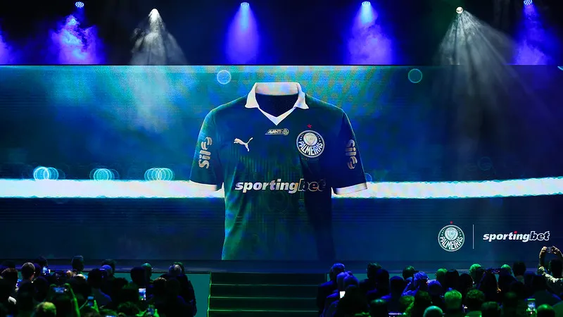 Camisa do Palmeiras pode superar R$ 300 milhões em 2025, prevê vice-presidente – Foto: Fabio Menotti/Palmeiras/by Canon