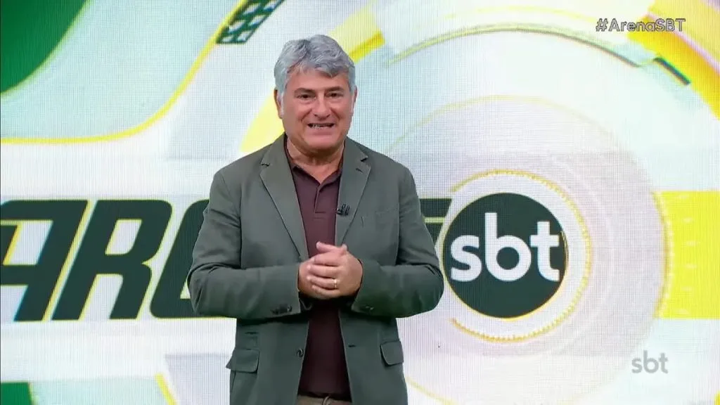 Cléber Machado saiu em defesa de Depay - Foto: Reprodução/SBT.