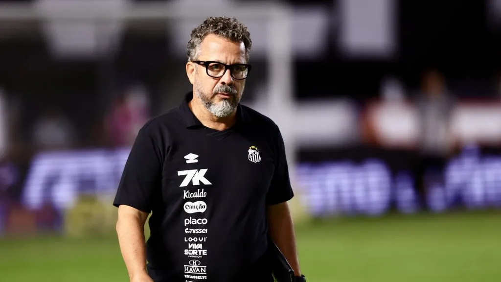Cléber Xavier técnico do Santos