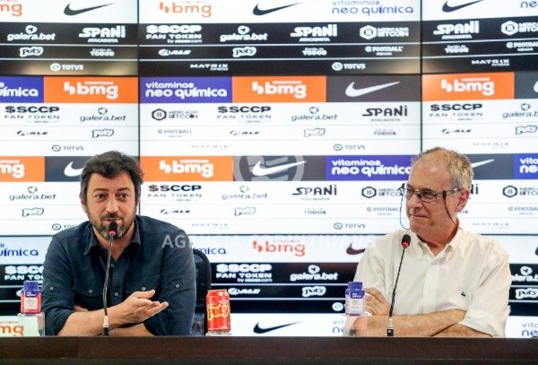 (Foto: Rodrigo Coca/Ag. Corinthians) Multa de Luís Castro pode ser dor de cabeça para Corinthians