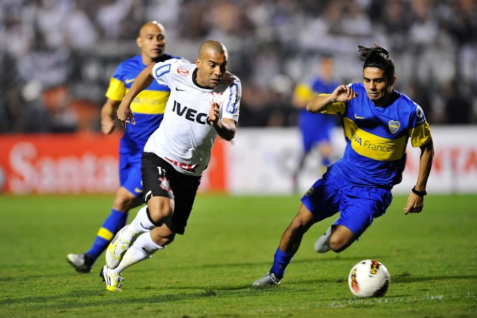 Helio Suenaga/LatinContent via Getty Images/ Final entre Corinthians x Boca Juniors, no Pacaembu. 