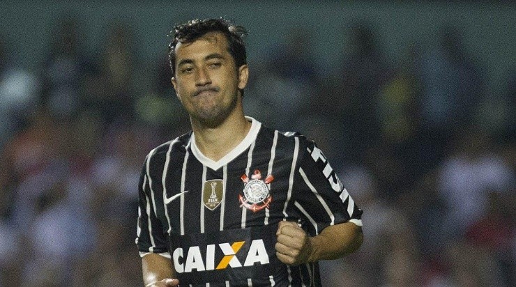 Douglas, ex- Corinthians rasgou elogios a Aléx durante os tempos de Palmeiras. Foto: Daniel Augusto/ Agência Corinthians
