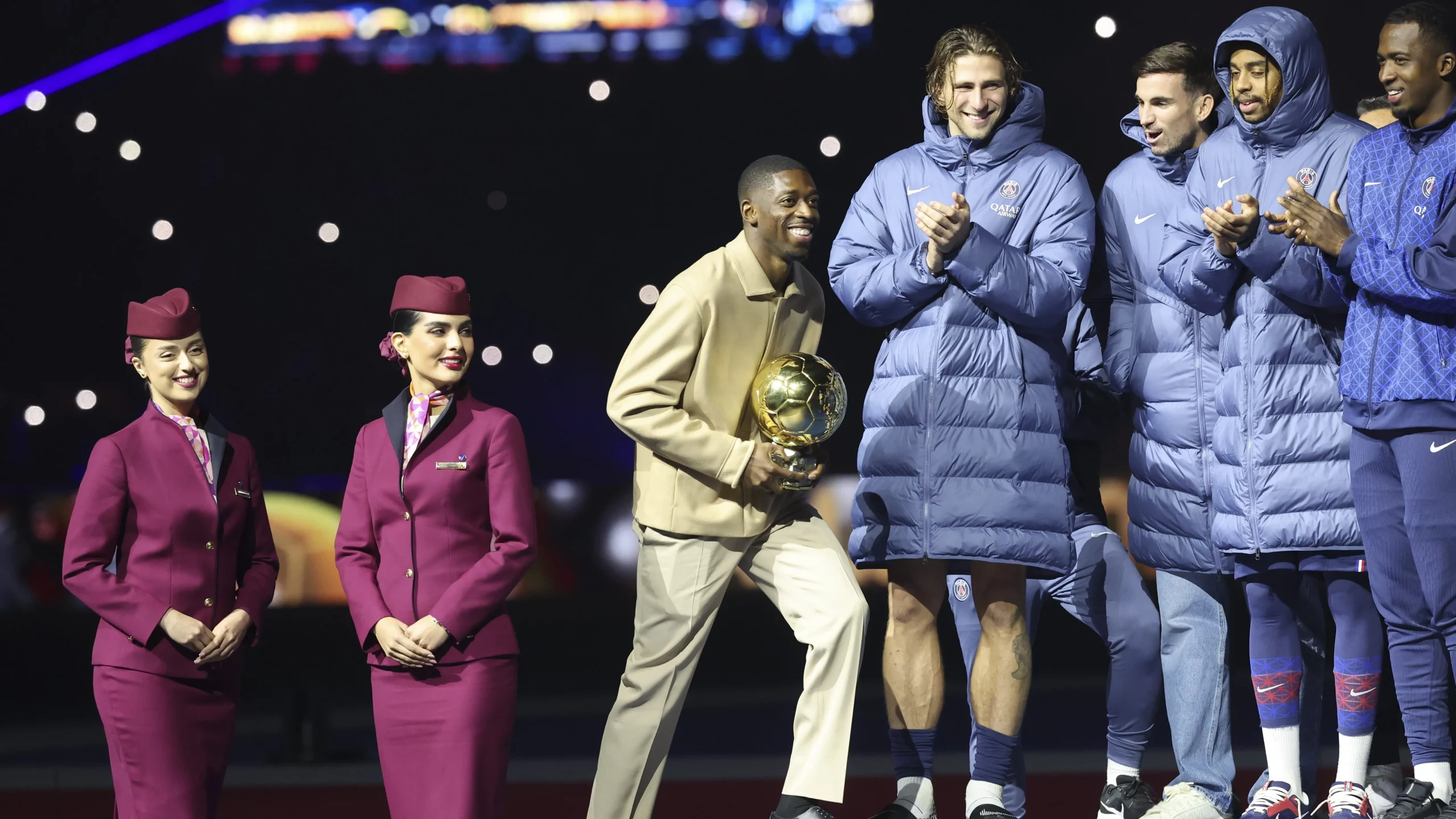 Dembélé ganhou a Bola de Ouro. (Photo by Catherine Steenkeste/Getty Images for Qatar Airways)