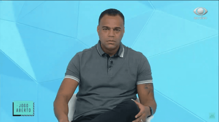 Denílson pede que Duílio contrate logo um treinador para o Corinthians. Foto: Divulgação Bandeirantes