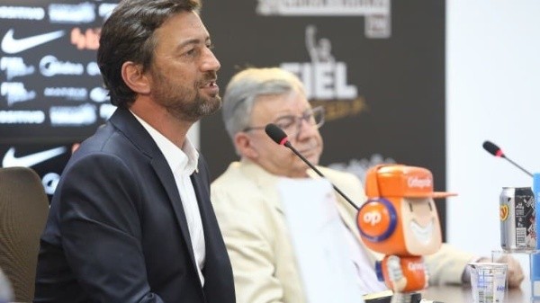 (Foto: Rodrigo Coca/Ag. Corinthians) Duílio Monteiro fala sobre as finanças do Corinthians